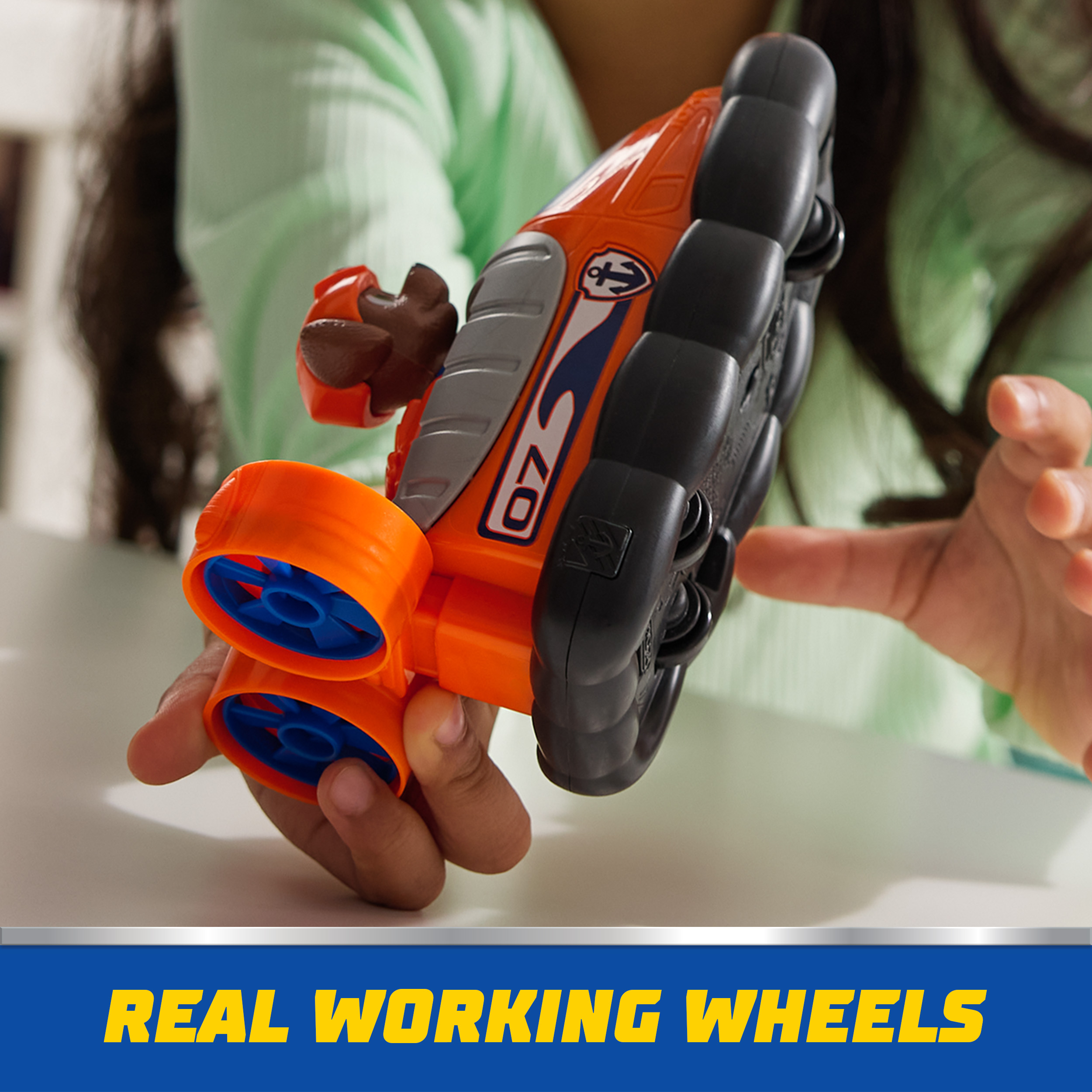 PAW Patrol, Zuma's Hovercraft, Toy Vehicle with Collectible