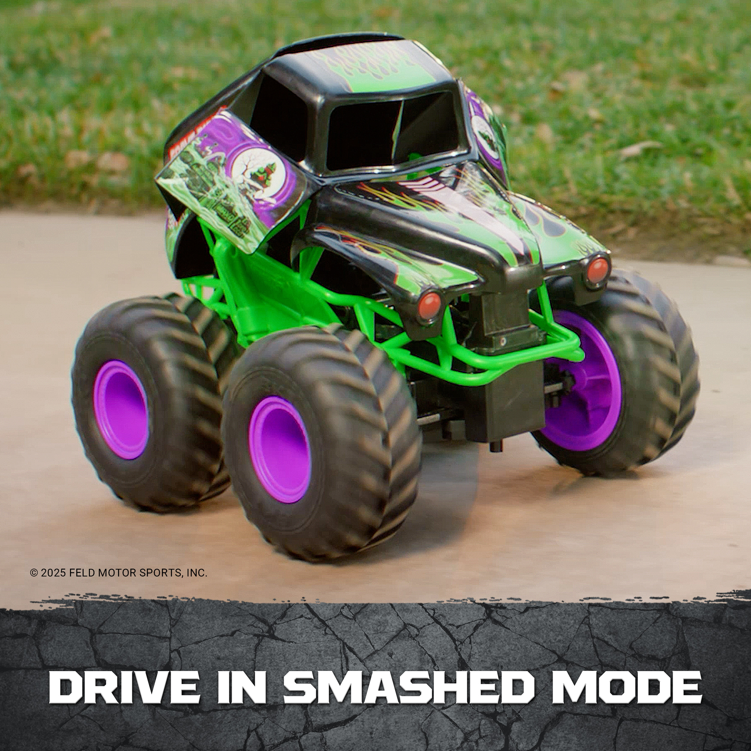 Monster Jam, Official Smash & Bash Grave Digger Remote Control